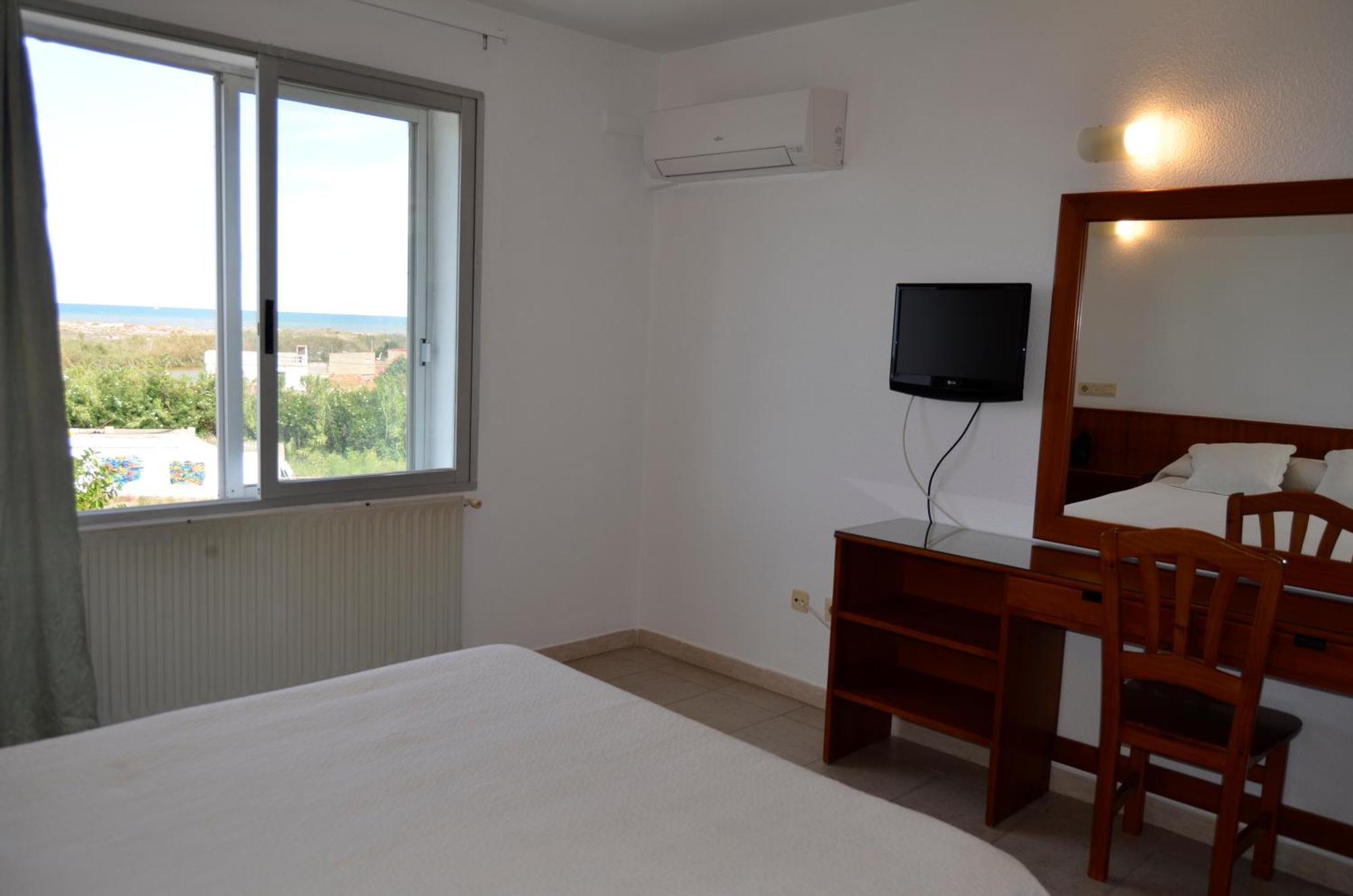 Hostal Blayet Valensiya Dış mekan fotoğraf