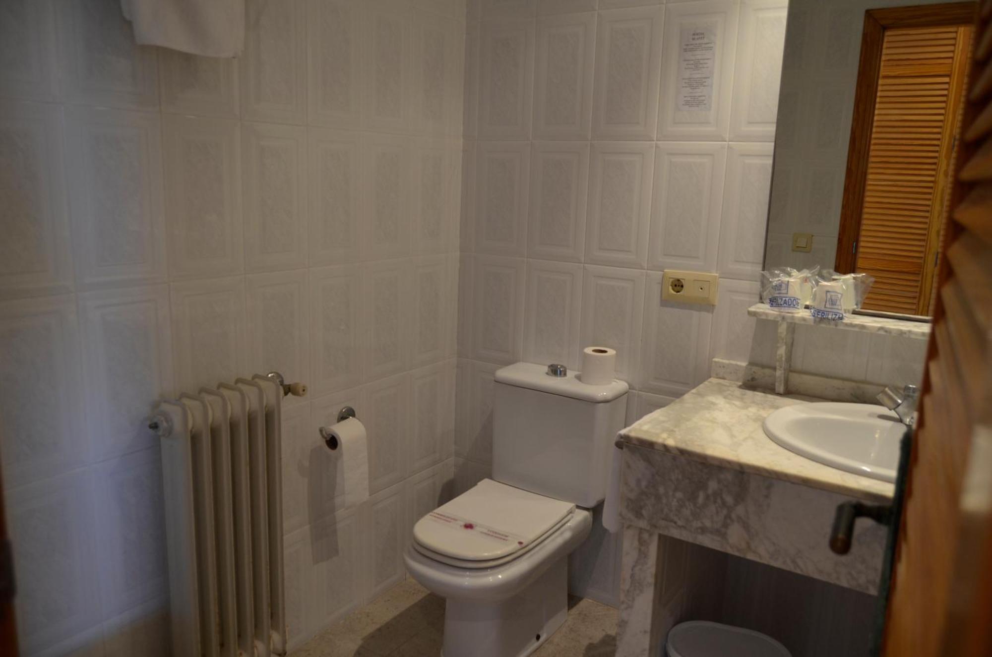 Hostal Blayet Valensiya Dış mekan fotoğraf